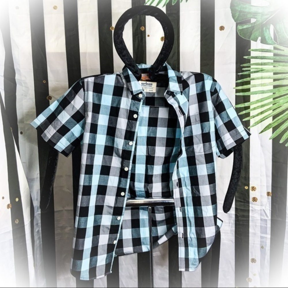URBAN PIPELINE BOYS CASUAL BUTTON DOWN PLAID SHORT SLEEVE SHIRT SIZE XL